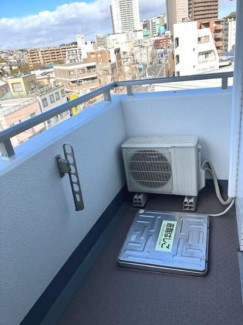 バルコニー　バルコニーがあります