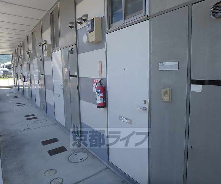 その他設備　玄関ドアです