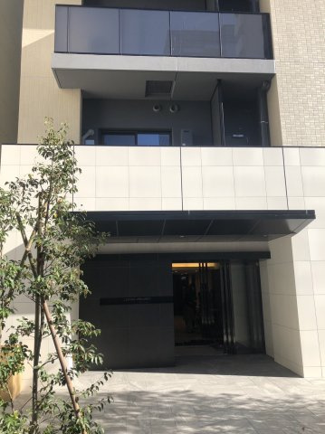 エントランス　毎日通るエントランスはこのようになっています