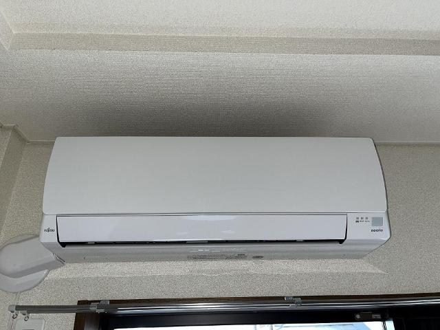 その他設備　リビングエアコン