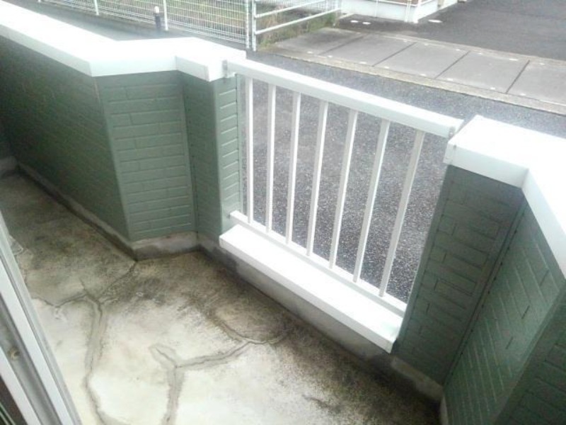 バルコニー　図面と現状に相違がある場合には現状を優先