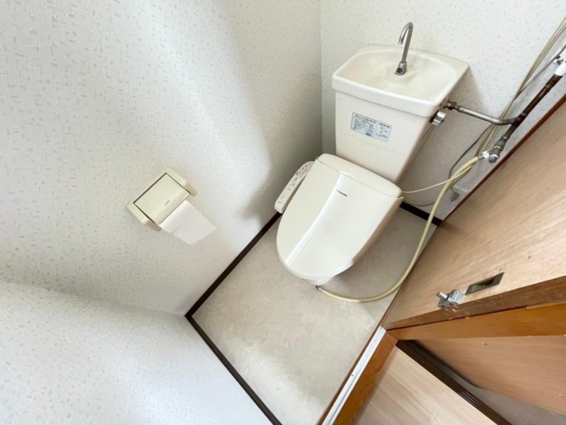 トイレ　トイレ