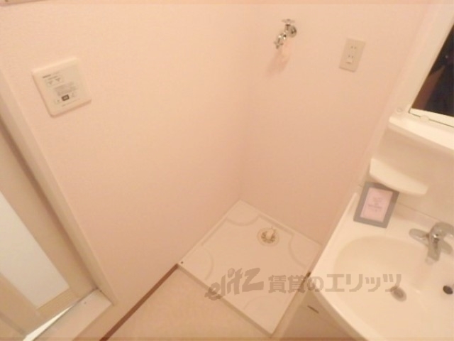 その他部屋・スペース　洗濯機置場