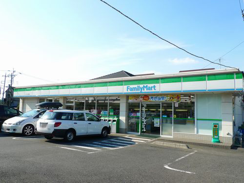 コンビニ　ファミリーマートさいたま白幡店（コンビニ）まで187m
