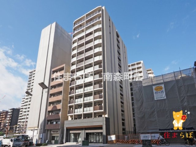 建物外観　「見ないで終わるには、惜しすぎる。」