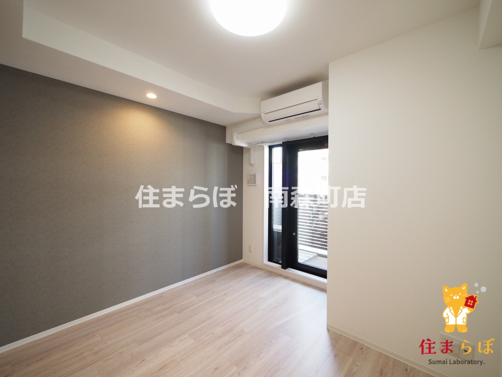 居室・リビング　「“合う暮らし”を、LINEで一緒に描こう。」