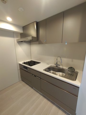 キッチン　※同タイプ参考写真です（ash）