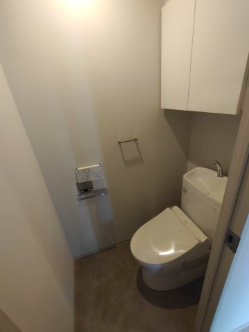 トイレ　※同タイプ参考写真です（ash）