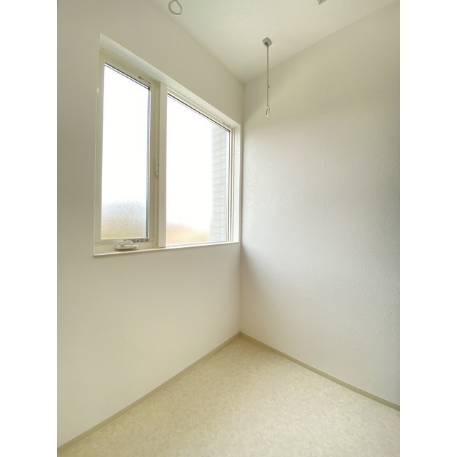 バルコニー　室内物干し