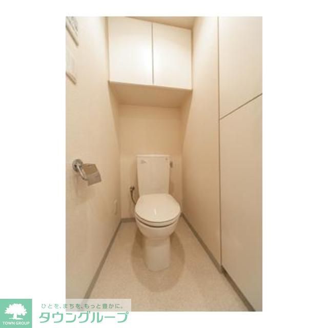 トイレ　※写真は同タイプ住戸です。