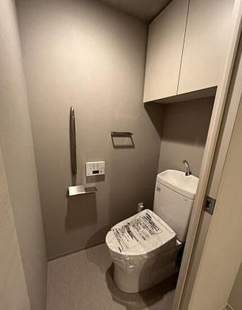 トイレ　写真は同タイプ住居です