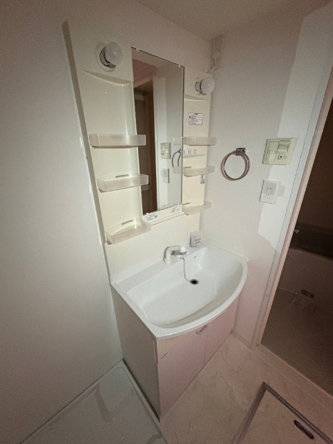 洗面設備　同タイプ参考写真