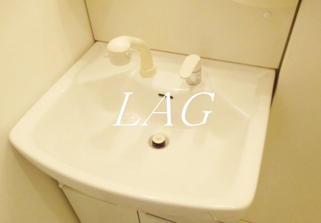 洗面設備　洗面台です。