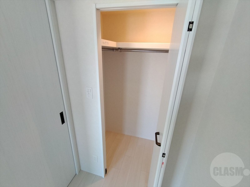 収納　ウォークインクローゼット