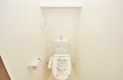 トイレ　★温水洗浄便座★