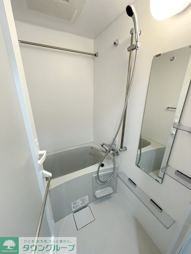 バス・シャワールーム　バス