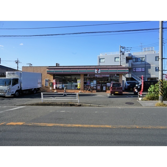 コンビニ　セブンイレブン　大和西鶴間店（コンビニ）まで140m