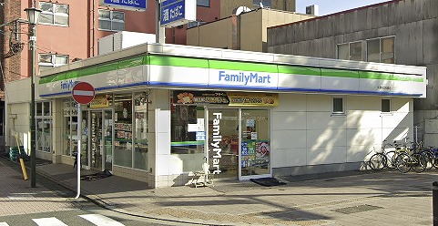 コンビニ　ファミリーマート 久留米文化街店（コンビニ）まで390m
