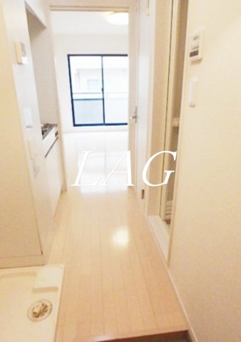 玄関　玄関です。