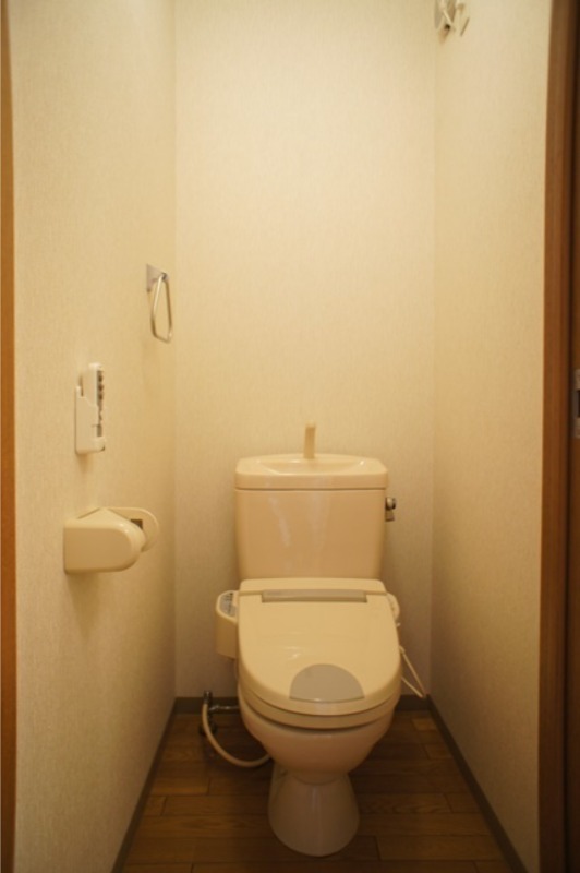 トイレ　図面と現状に相違がある場合には現状を優先