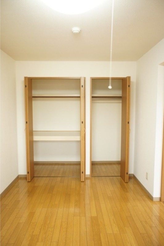 収納　図面と現状に相違がある場合には現状を優先