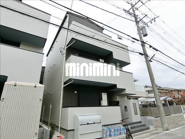 建物外観　きれいな外観