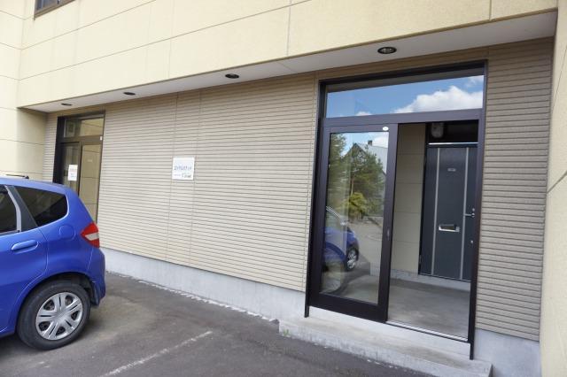 エントランス　エントランス