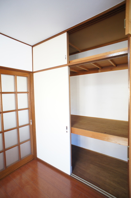 収納　増えがちな荷物をスッキリ出来る収納あります♪