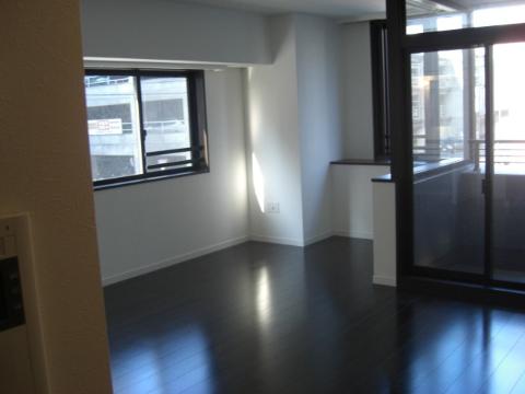 居室・リビング　室内