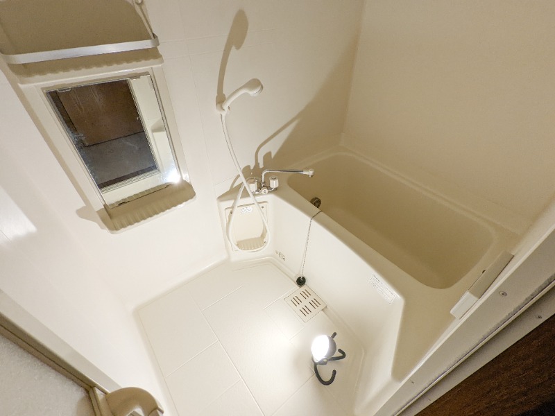 バス・シャワールーム　図面と現状に相違がある場合には現状を優先