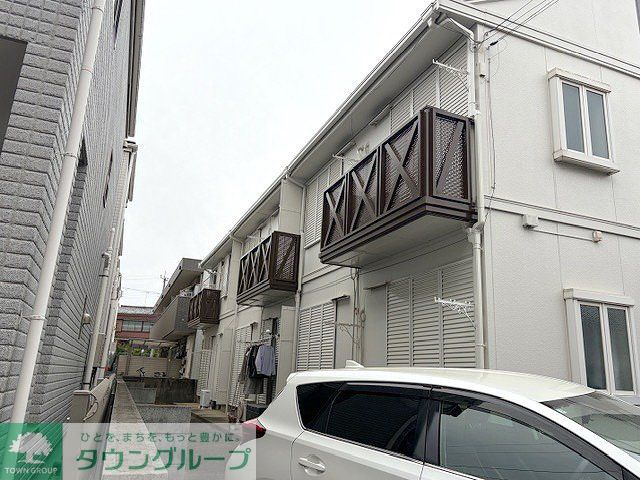 エントランス　バルコニー