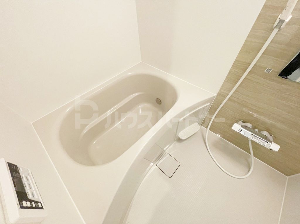 バス・シャワールーム　※同施工参考写真※