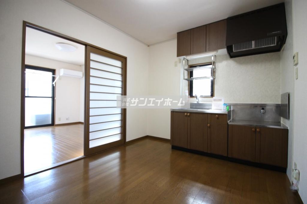 居室・リビング　同仕様