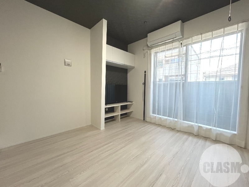 居室・リビング　明るいお部屋です♪