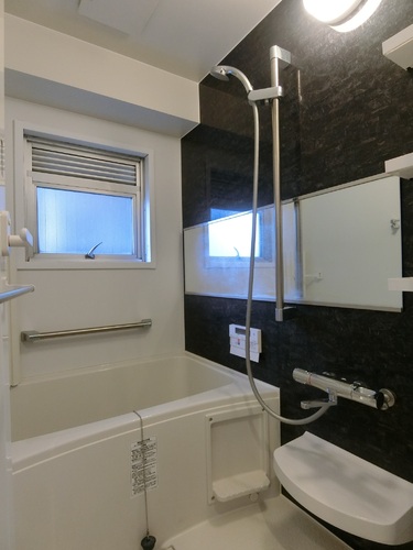 バス・シャワールーム　浴室　※前回募集時／2019年8月の写真