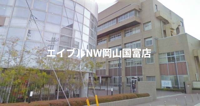 大学・短大　私立就実大学・短期大学（大学・短大）まで222m