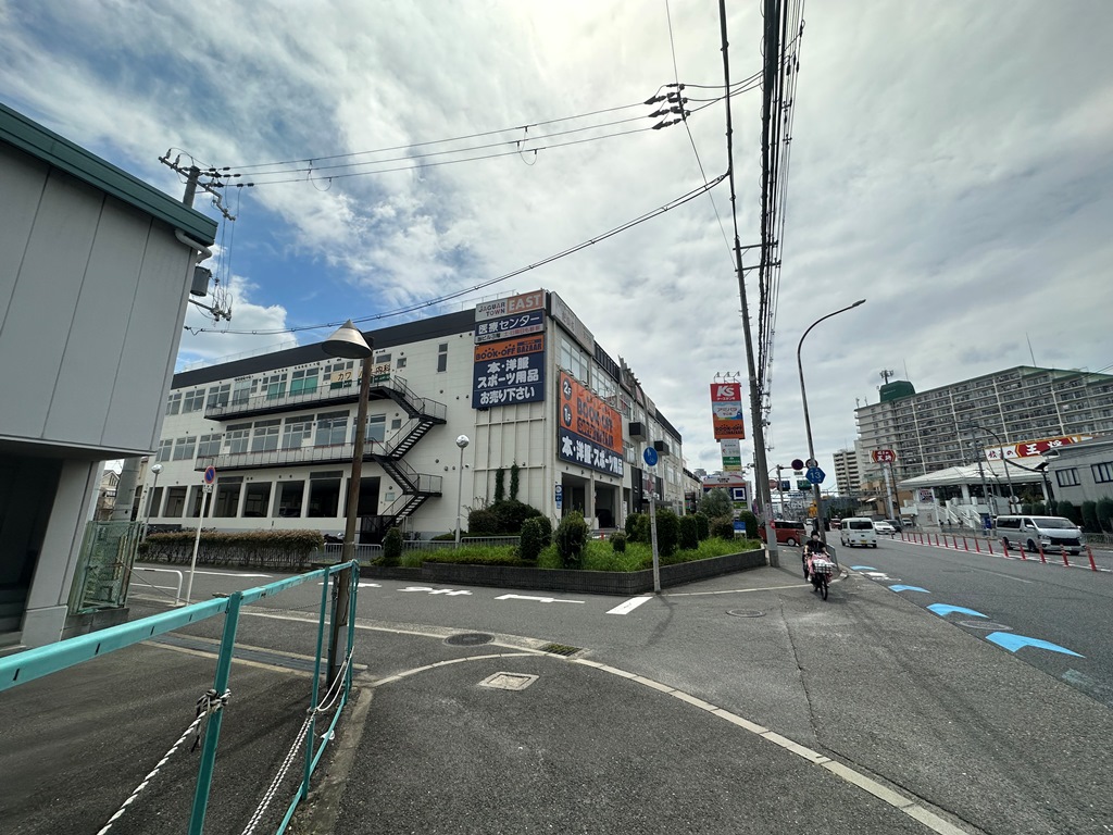 飲食店　マクドナルドジャガーグリーン店（飲食店）まで1231m