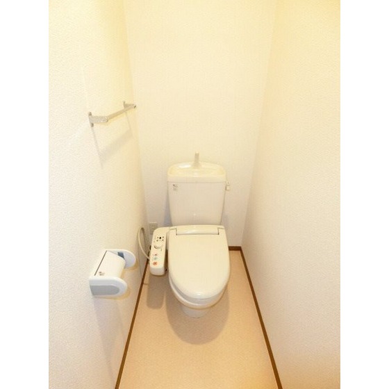 トイレ　別部屋参照