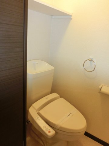 トイレ　ウォシュレット付きトイレ