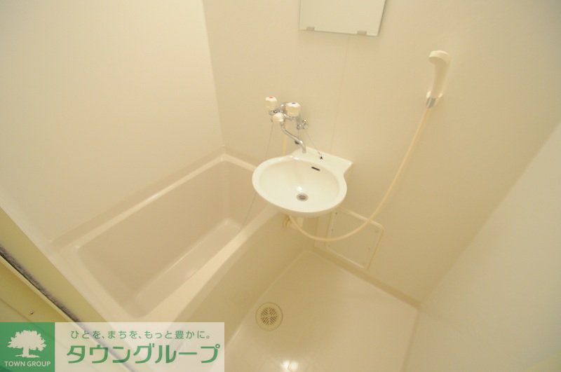 バス・シャワールーム　バス