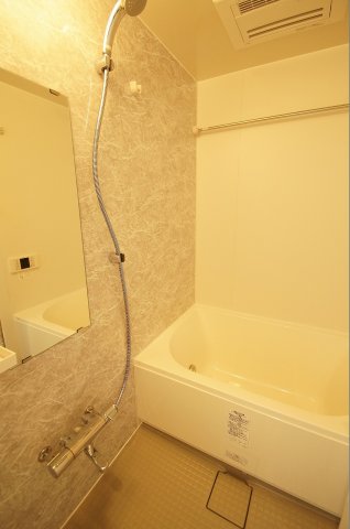 バス・シャワールーム　人気条件の「バス・トイレ別」です。