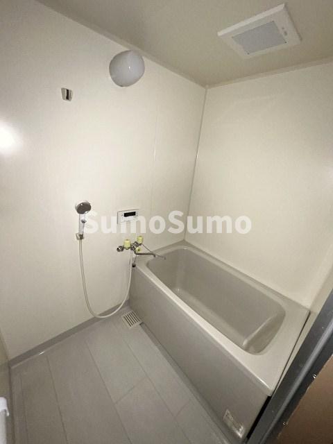 バス・シャワールーム　きれいなお風呂です