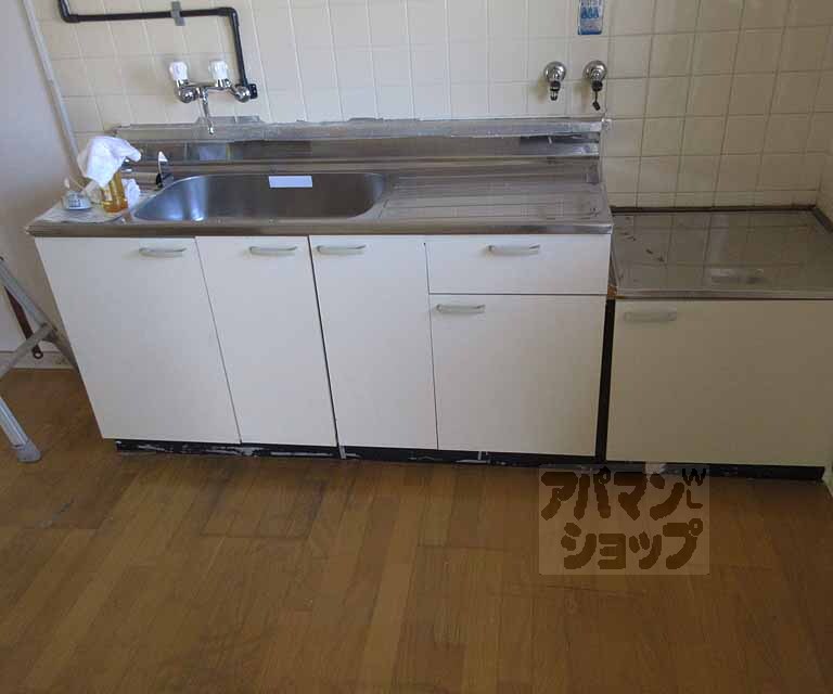 キッチン　大きなキッチンです