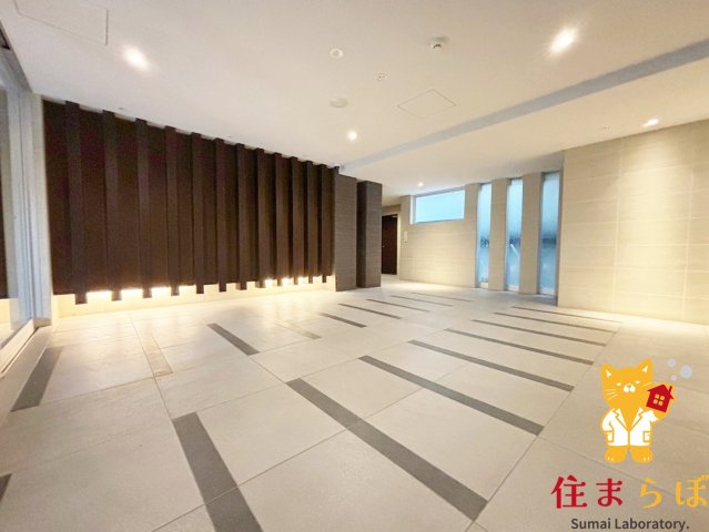 エントランス　共用部の印象も大切に