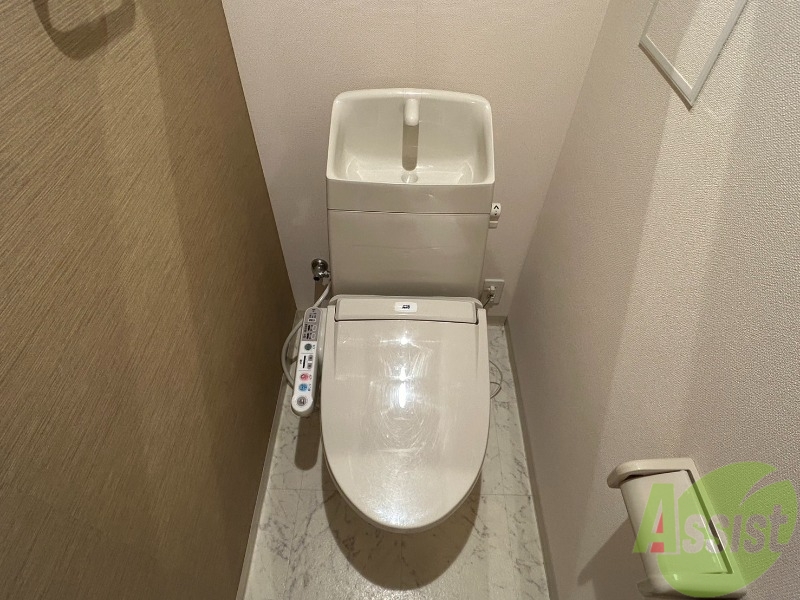 トイレ　トイレにはウォシュレット機能が付いています。
