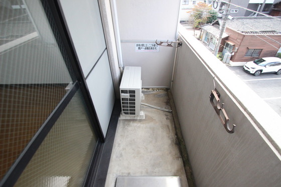 バルコニー　※別部屋の写真です