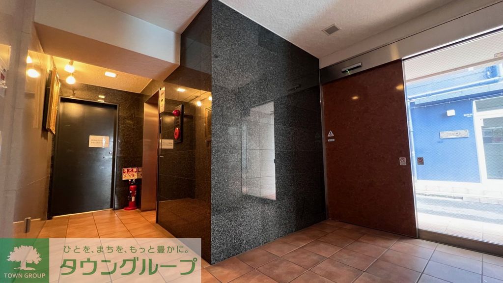 ロビー　エントランス