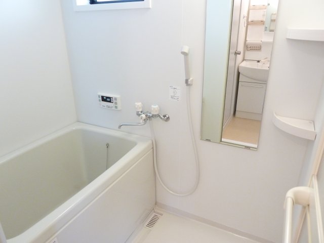 バス・シャワールーム　※写真は別のお部屋の写真です