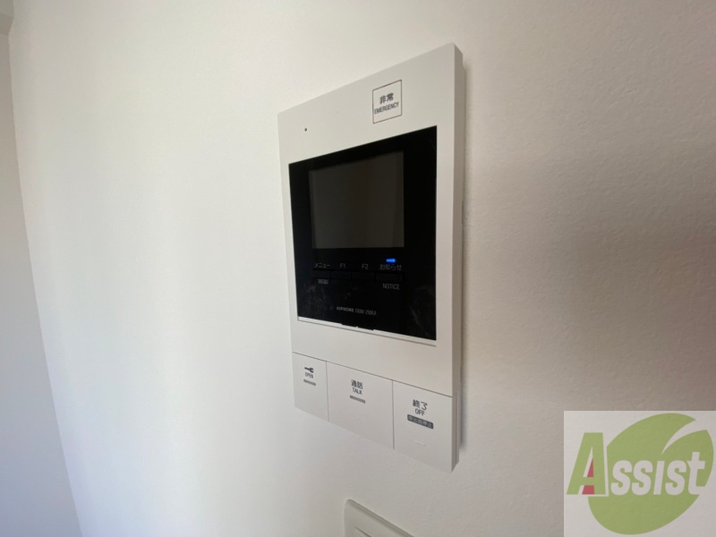 セキュリティ　ＴＶモニター付インターホンです。来客者の顔が見えるので安心！