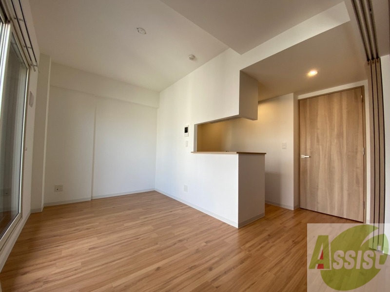 居室・リビング　広々としたリビングですね。使い勝手がよさそうですね！